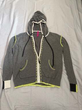 Zaket & Plover Threaded Zip-Up Hoodie Knit Sweater in Gray and Neon